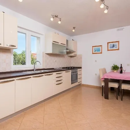 Ferienwohnung Fuer 4 Personen Ca 60 Qm In Orebic, Dalmatien Sueddalmatien - B60413 أوروبيتش