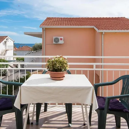 Ferienwohnung Fuer 4 Personen Ca 60 Qm In Orebic, Dalmatien Sueddalmatien - B60413 *